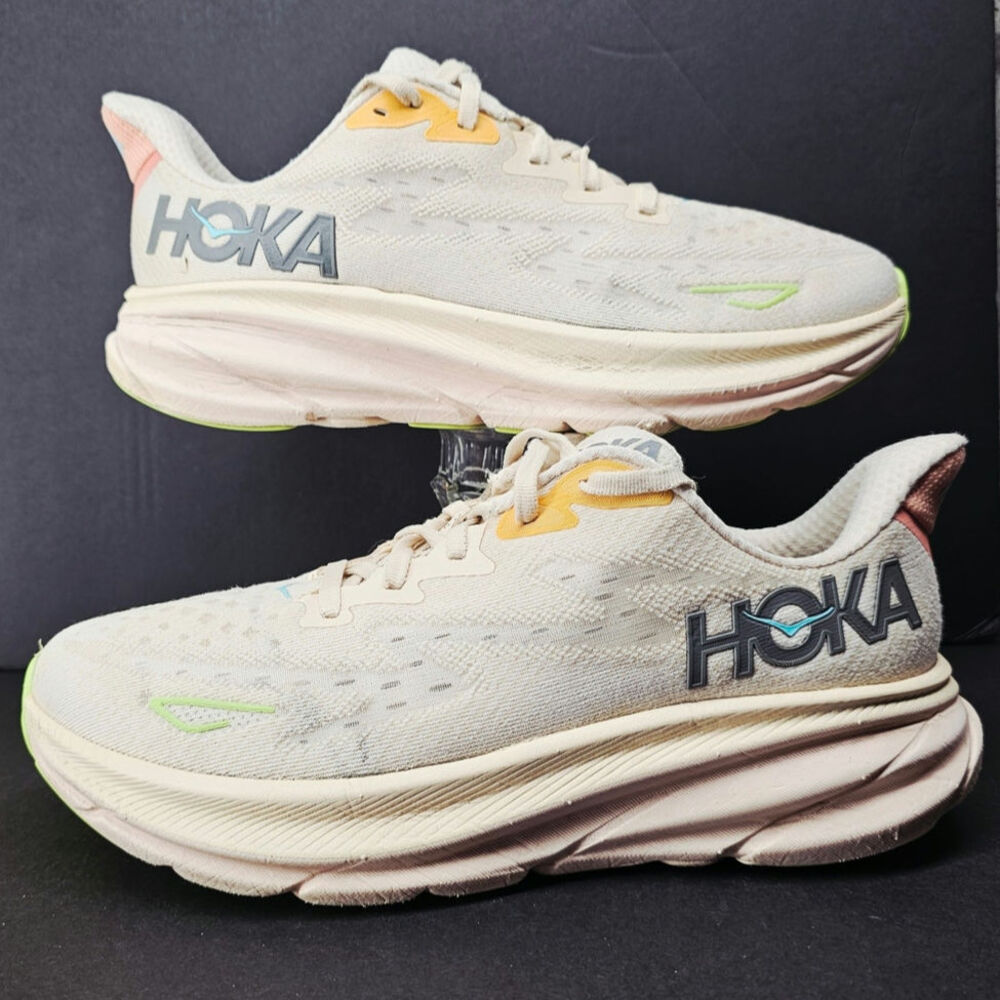 Hoka Women 9.5 Comfy footwear